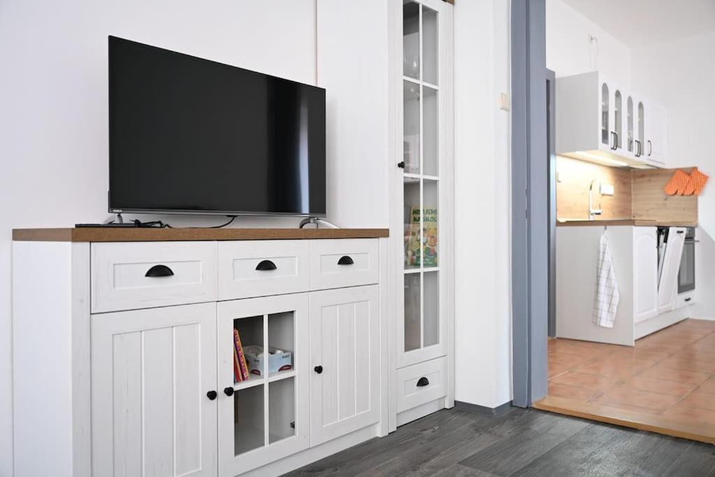 Rodinny Apartman U Broumovskeho Namesti Exterior photo